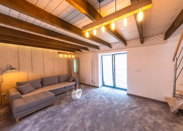 Apartament Huzar