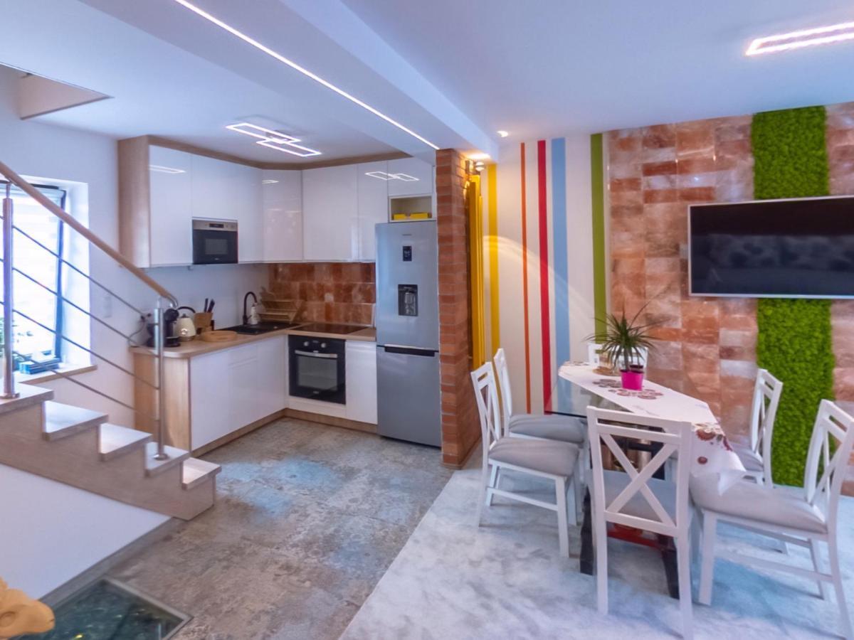 Huzar Apartment